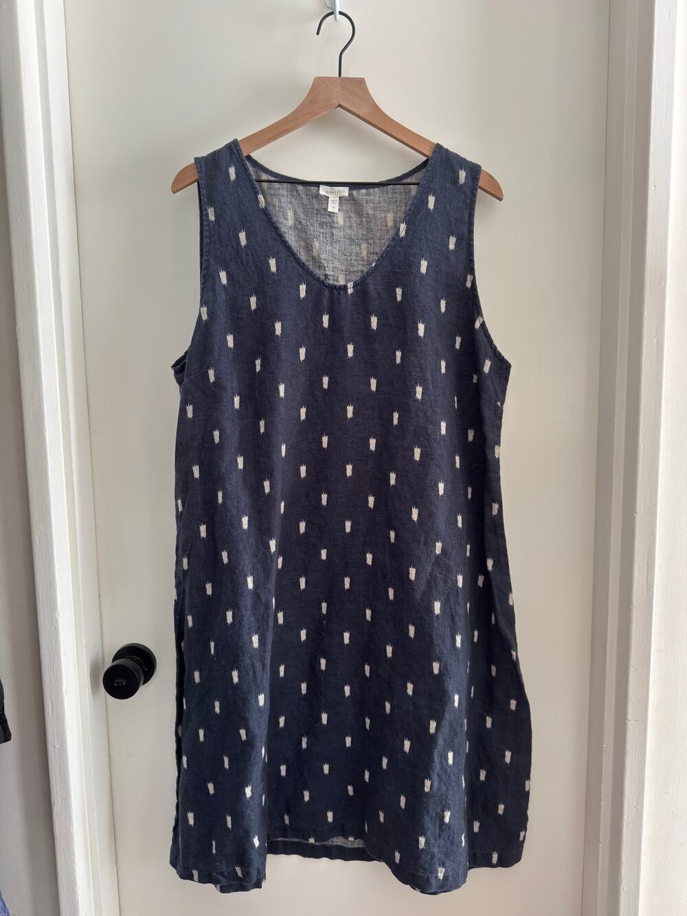 GARNET HILL 100% linen navy blue w/ cream IKAT pattern SHIFT dress sz 18